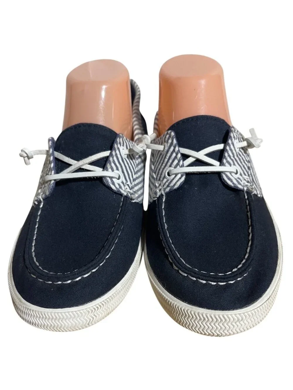 Sperry these top